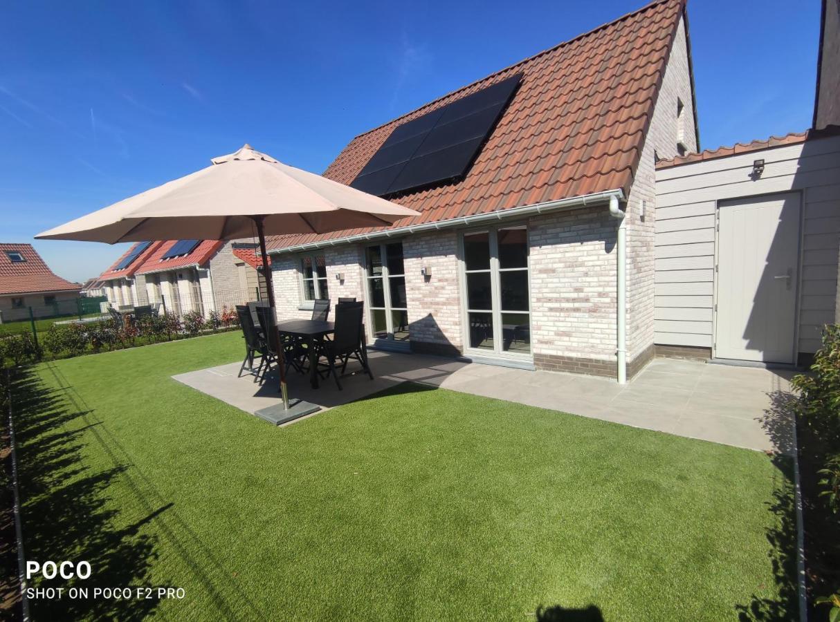 Vakantiewoning Polderhuis 10, Airco En Verwarming In Alle Kamers, Prive Parkeerplaats En Afgesloten Tuin Koksijde Esterno foto